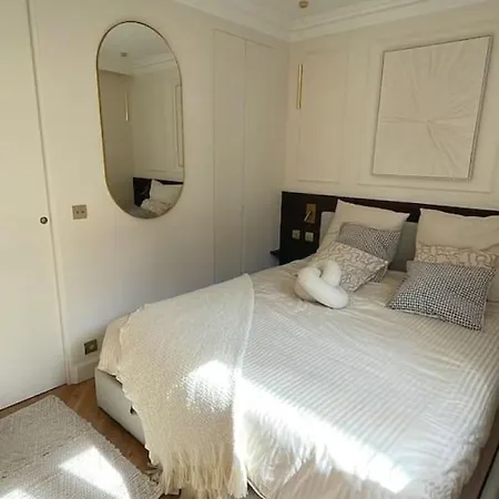 아파트 4p 1br - Fully Renovated With Ac - Champs-elysees 파리