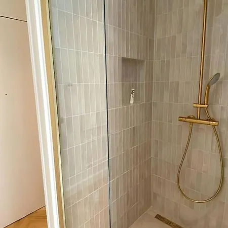 아파트 4p 1br - Fully Renovated With Ac - Champs-elysees 파리